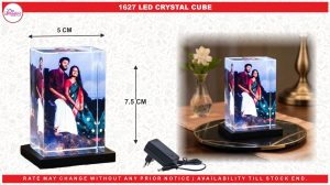 1627 LED CRYSTAL CUBE